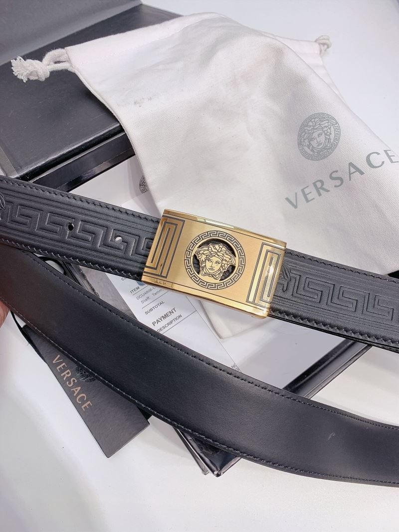 VERSACE